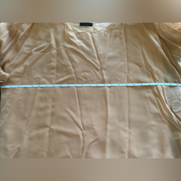 Rosamosario 100% Silk Georgette Oversized Cut Italian Silk Nude Tan Top Tee - Picture 8 of 12
